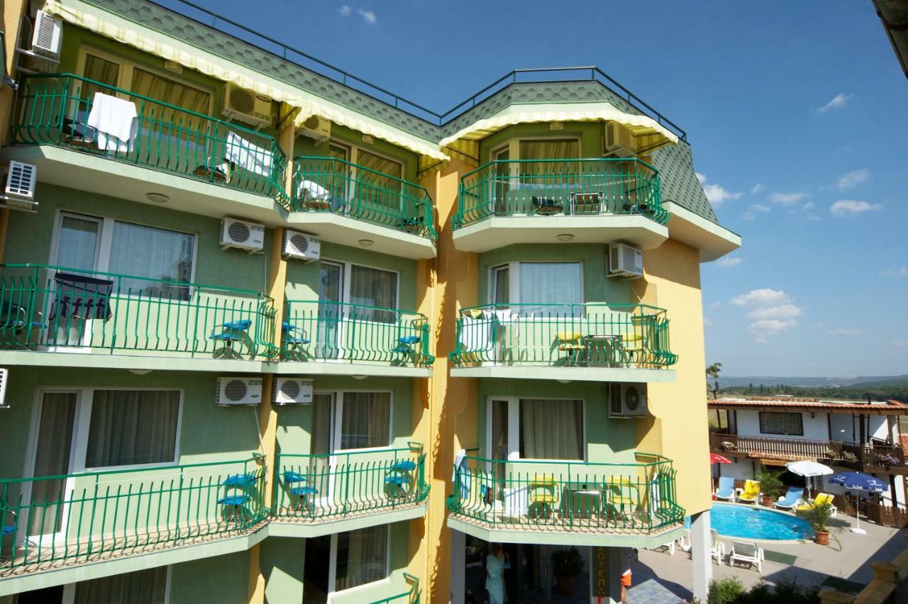 Family Hotel Gery Kranevo Luaran gambar